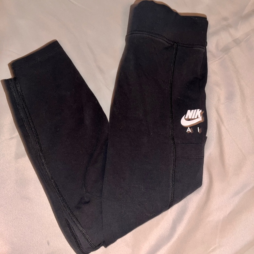 Nike leggings NEVER WORN